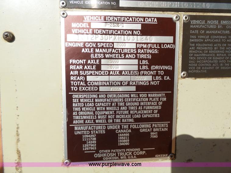 image for item DA2769 1987 Oshkosh P25261 dump truck