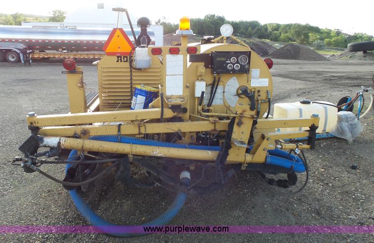 image for item DA2771 Rosco RA200 pot hole patcher