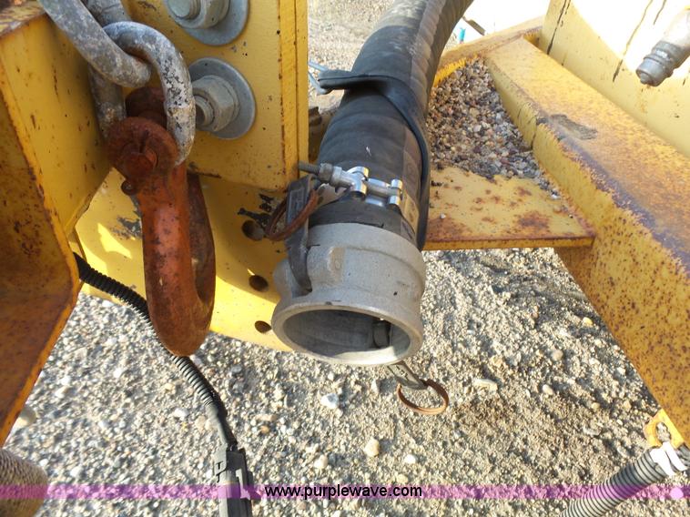 image for item DA2771 Rosco RA200 pot hole patcher