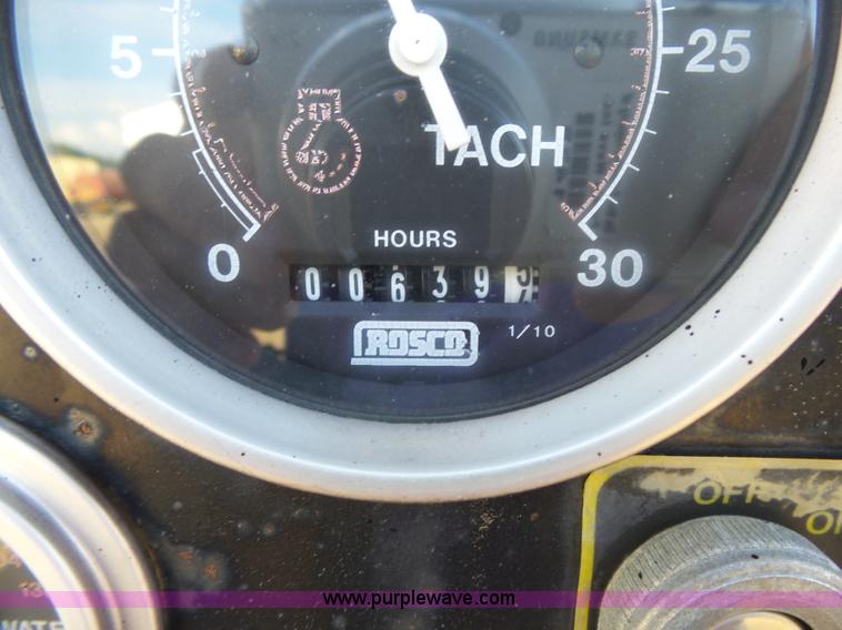 image for item DA2771 Rosco RA200 pot hole patcher