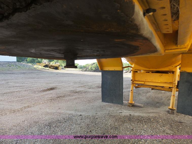 image for item DA2773 1957 Butler H9200 tank trailer