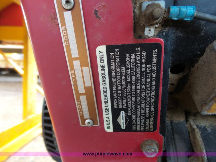 image for item DA2773 1957 Butler H9200 tank trailer