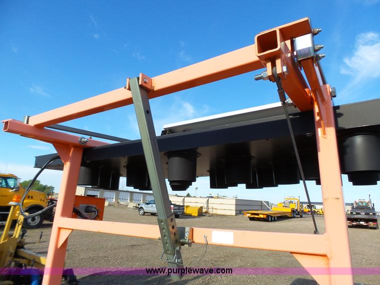 image for item DA2774 2005 Wanco arrowboard