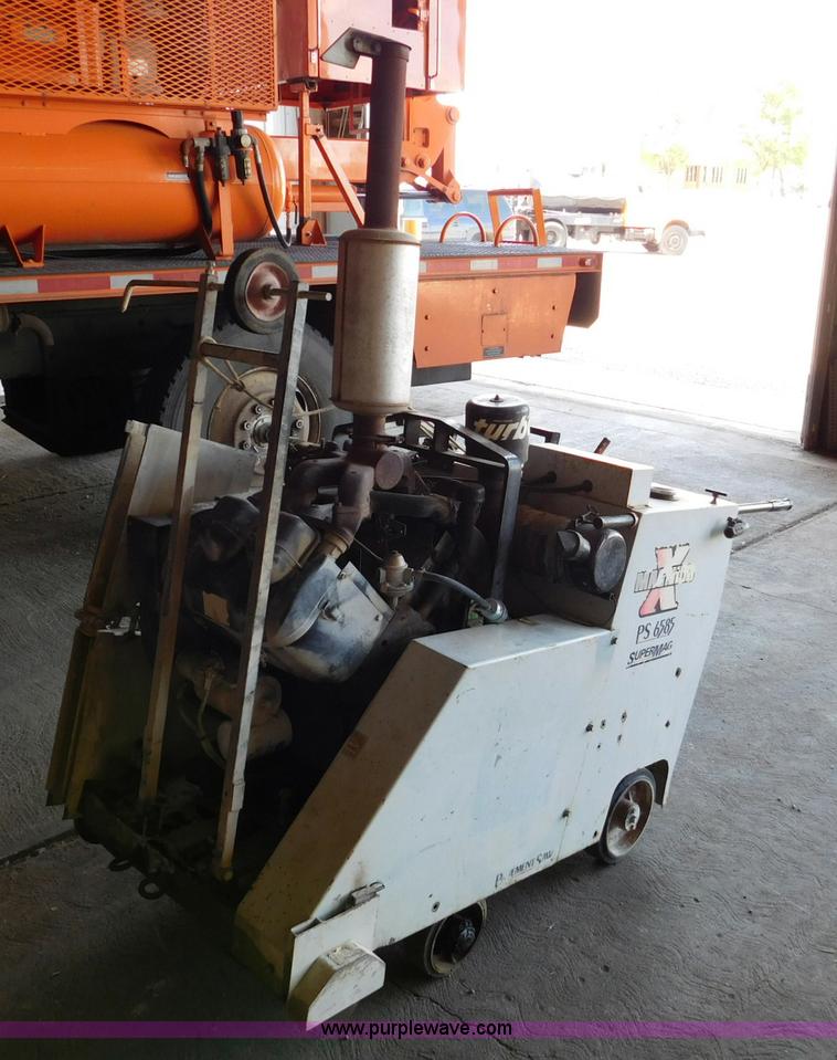 image for item DA2776 1993 Magnum PS6585/30 concrete saw