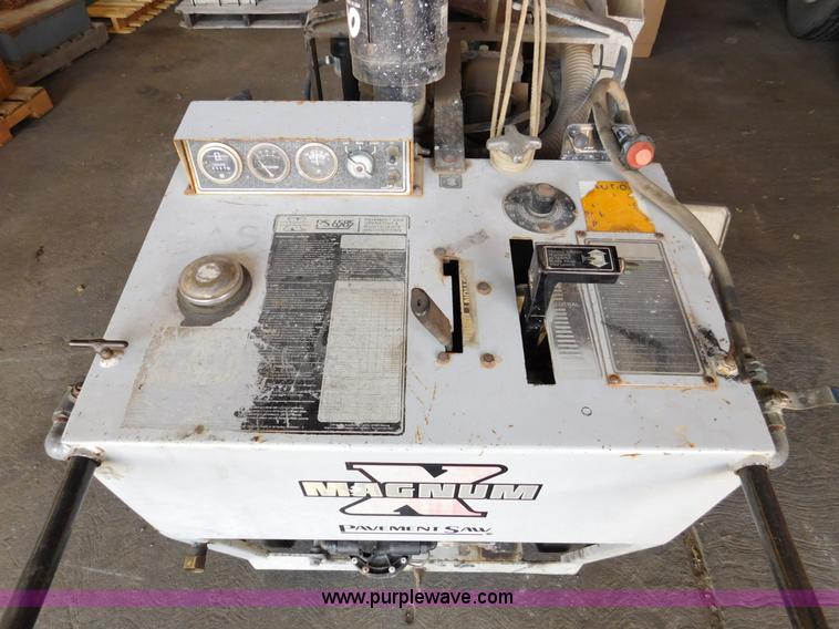 image for item DA2776 1993 Magnum PS6585/30 concrete saw