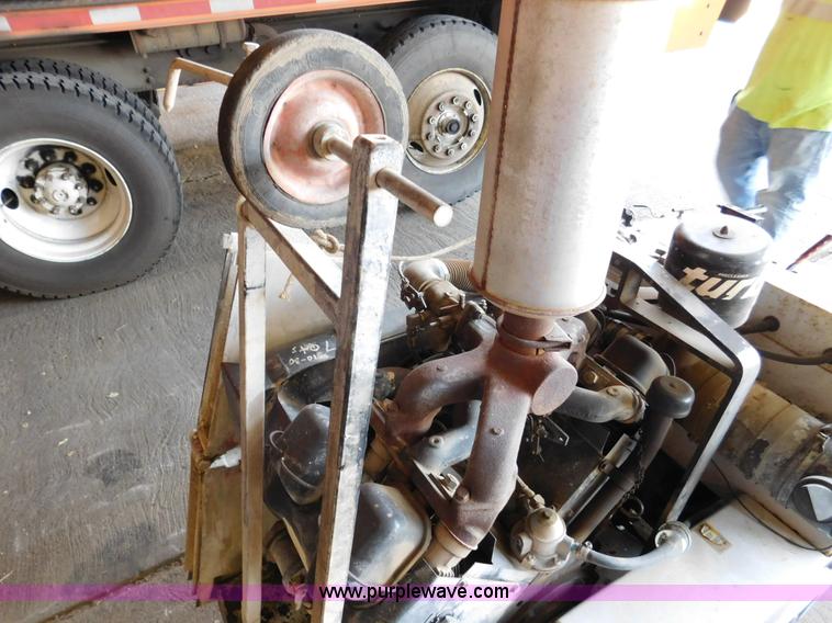 image for item DA2776 1993 Magnum PS6585/30 concrete saw