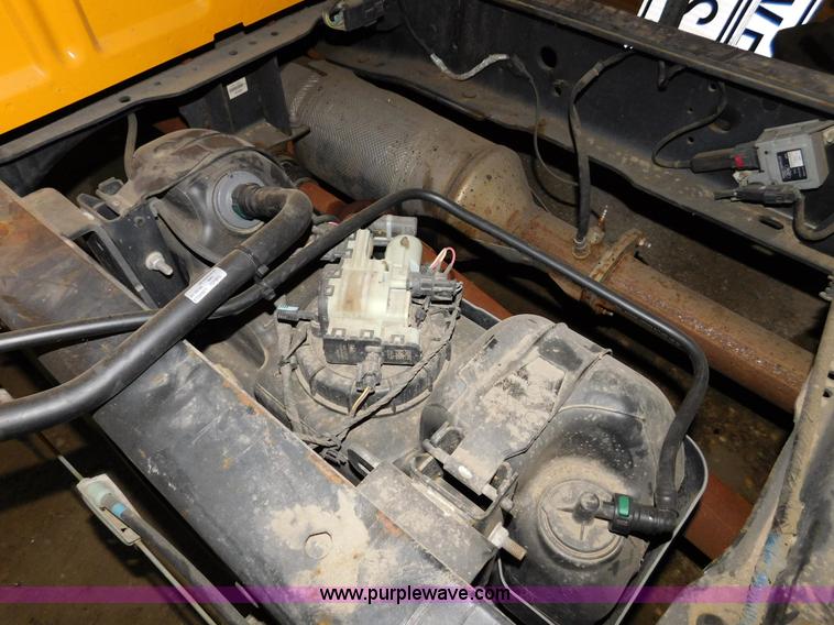 image for item DA2778 2013 Ford F550 SuperCab truck cab and chassis