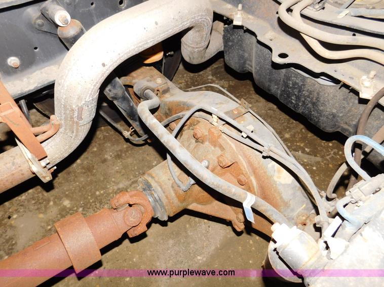 image for item DA2778 2013 Ford F550 SuperCab truck cab and chassis