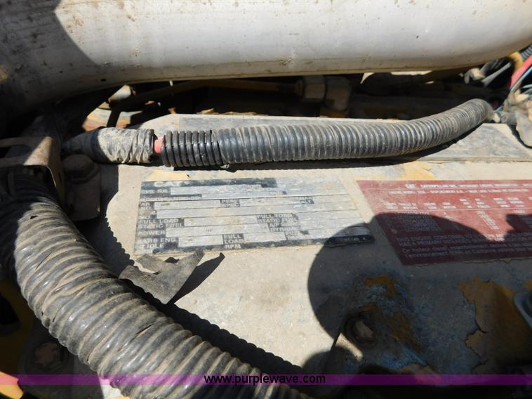 image for item DA2780 1990 GMC TopKick oil distributor truck