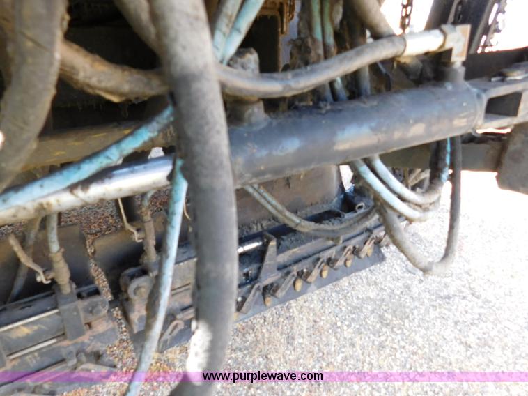 image for item DA2780 1990 GMC TopKick oil distributor truck