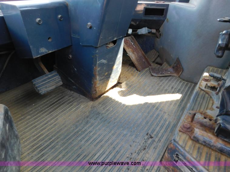 image for item DA2781 1997 Case 721B wheel loader