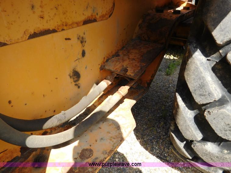 image for item DA2781 1997 Case 721B wheel loader