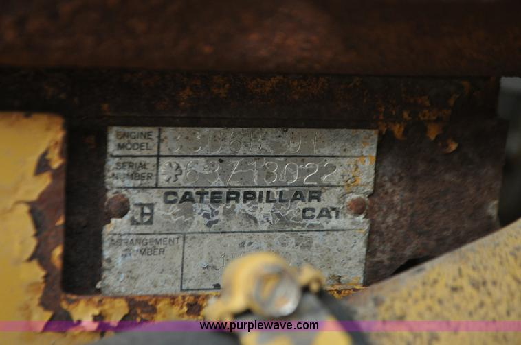 image for item G7431 1989 Oshkosh P25261 plow/spreader truck