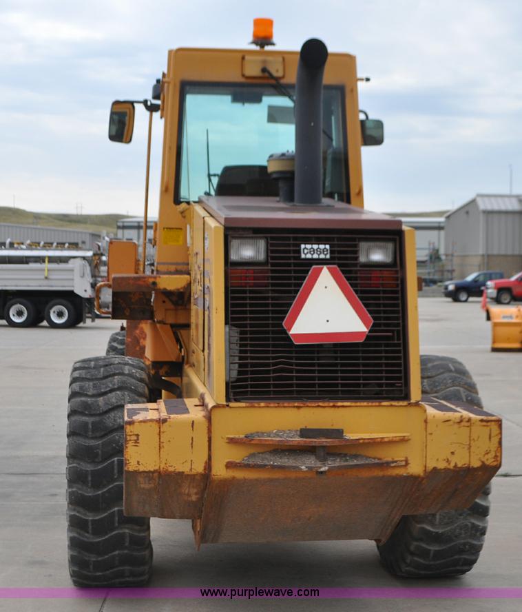 image for item G7434 1993 Case 621B wheel loader
