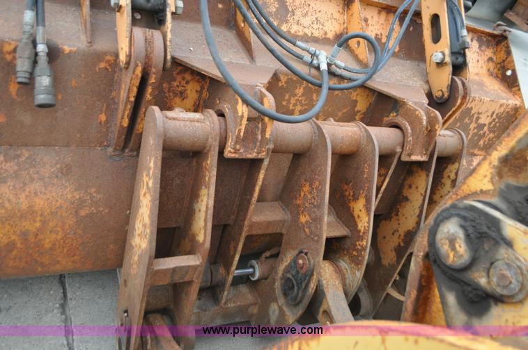 image for item G7434 1993 Case 621B wheel loader