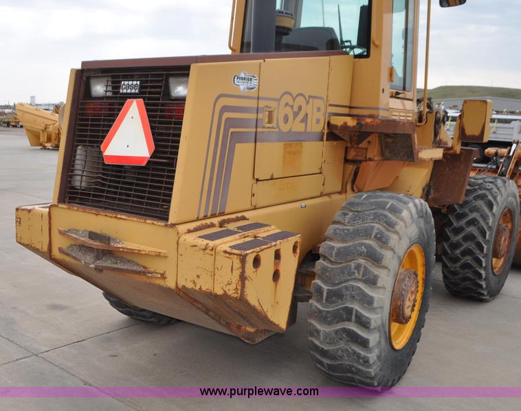 image for item G7434 1993 Case 621B wheel loader