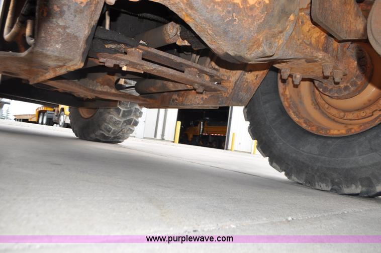 image for item G7434 1993 Case 621B wheel loader