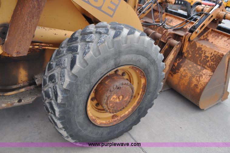 image for item G7434 1993 Case 621B wheel loader