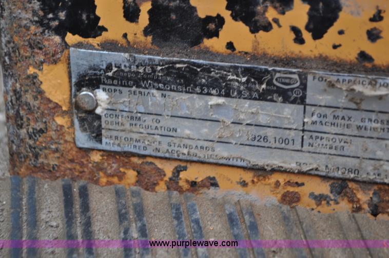 image for item G7434 1993 Case 621B wheel loader