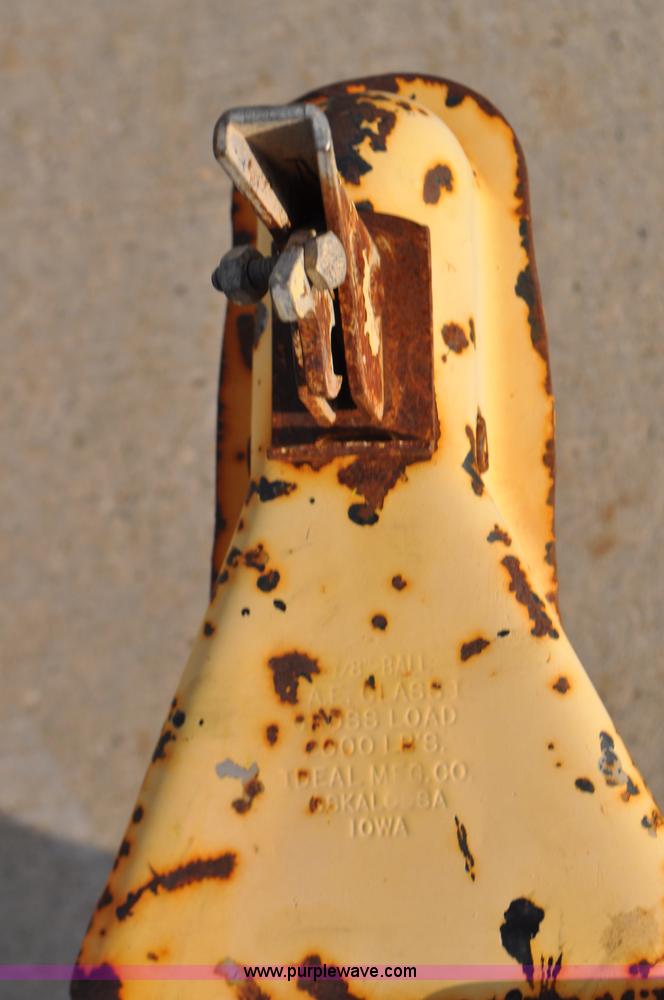 image for item G7435 Sprague & Henwood core drill with enclosed trailer