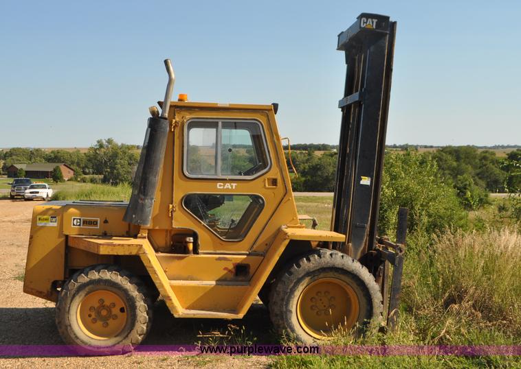 image for item G7467 Caterpillar R80 forklift