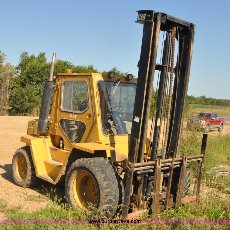 image for item G7467 Caterpillar R80 forklift