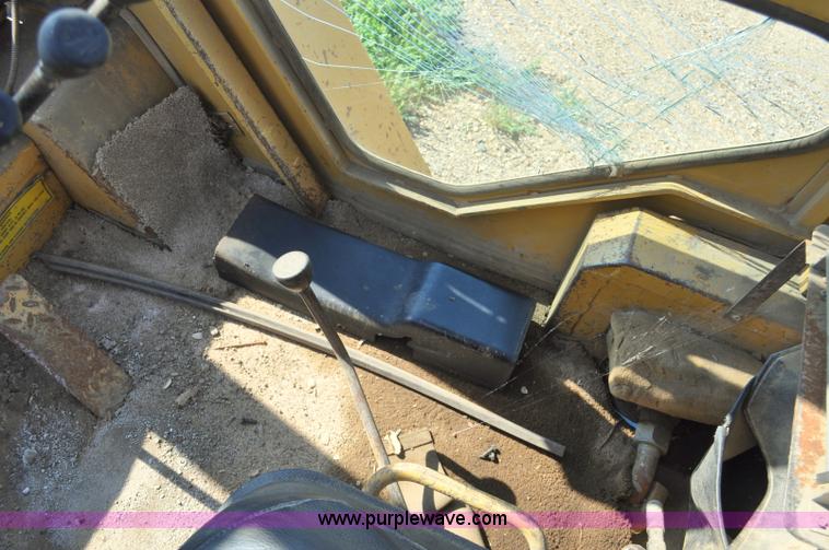 image for item G7467 Caterpillar R80 forklift