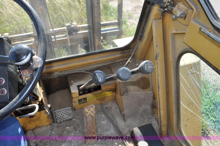 image for item G7467 Caterpillar R80 forklift