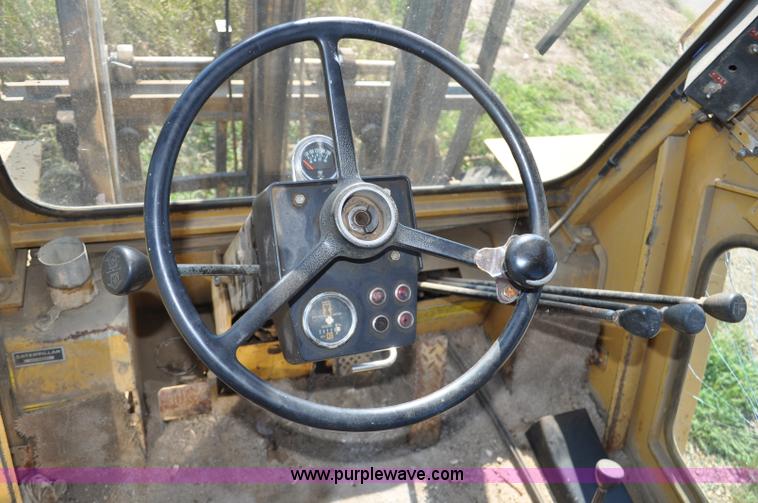 image for item G7467 Caterpillar R80 forklift