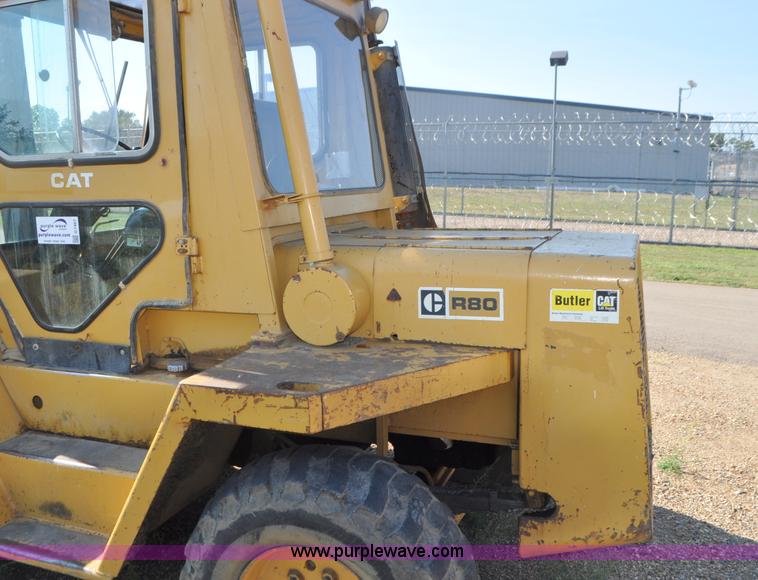 image for item G7467 Caterpillar R80 forklift