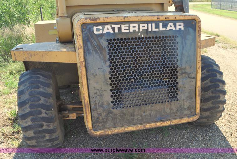 image for item G7467 Caterpillar R80 forklift
