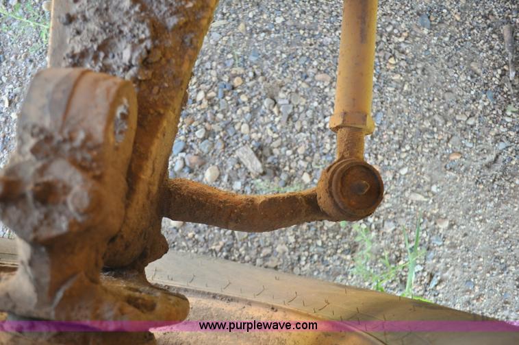 image for item G7467 Caterpillar R80 forklift