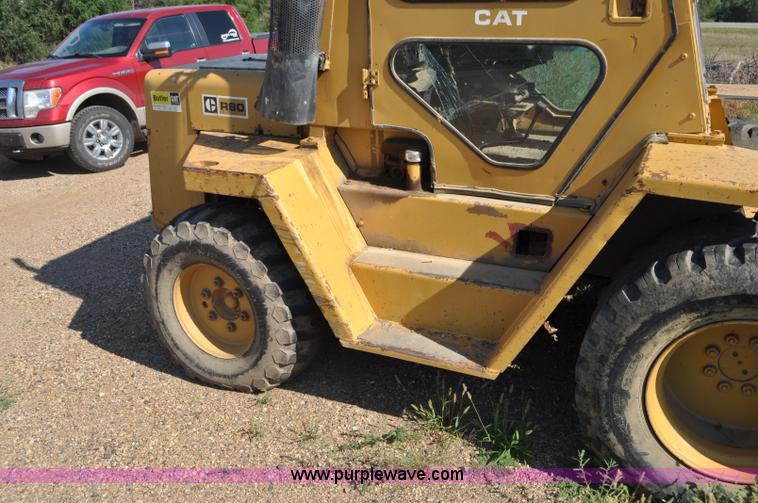 image for item G7467 Caterpillar R80 forklift