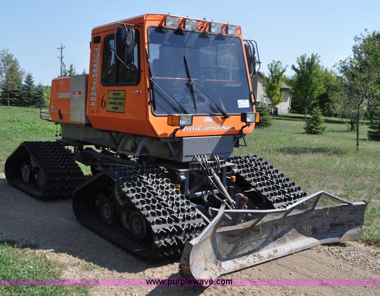 image for item G7469 2002 Tucker Terra 2000D-26-5 Sno-Cat trail groomer
