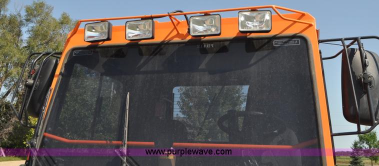 image for item G7469 2002 Tucker Terra 2000D-26-5 Sno-Cat trail groomer