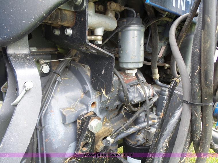 image for item J1635 2001 New Holland TN70 tractor