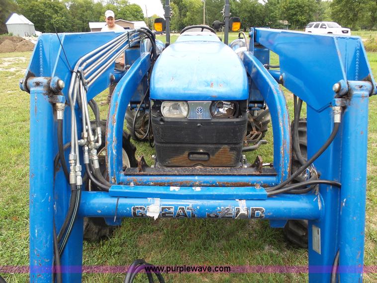 image for item J1635 2001 New Holland TN70 tractor