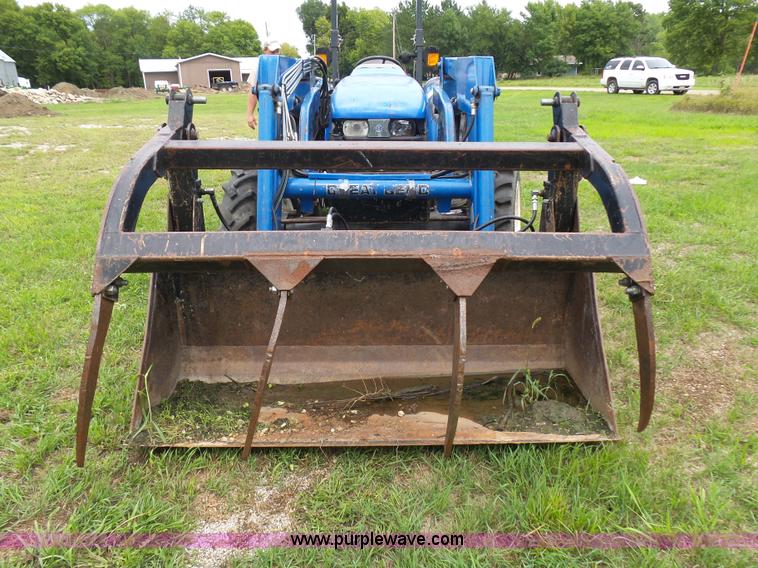 image for item J1635 2001 New Holland TN70 tractor