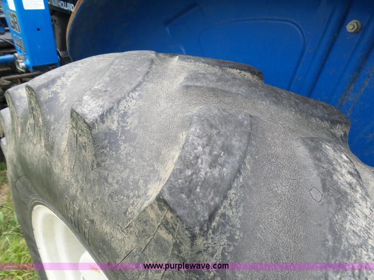 image for item J1635 2001 New Holland TN70 tractor