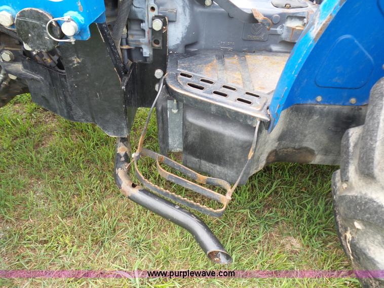 image for item J1635 2001 New Holland TN70 tractor