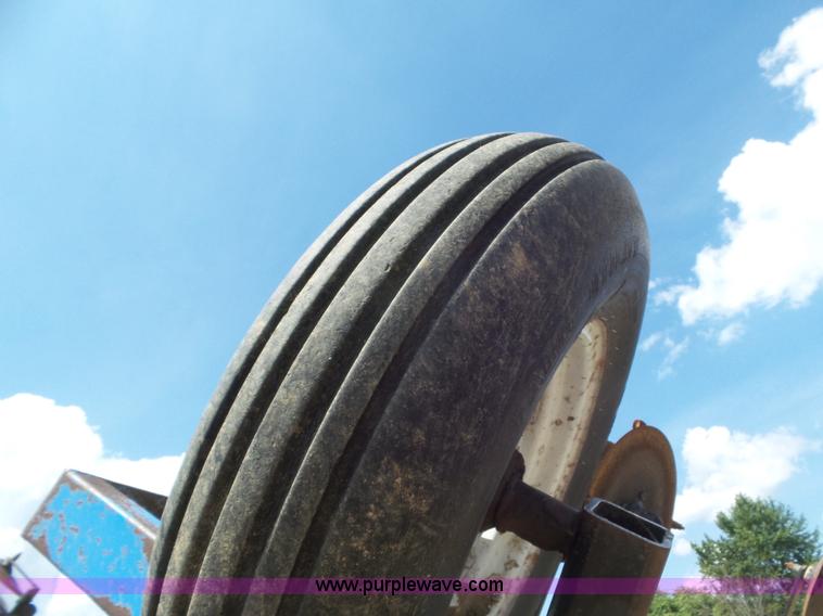 image for item CC9943 DMI Nutri-Placr 3250 applicator