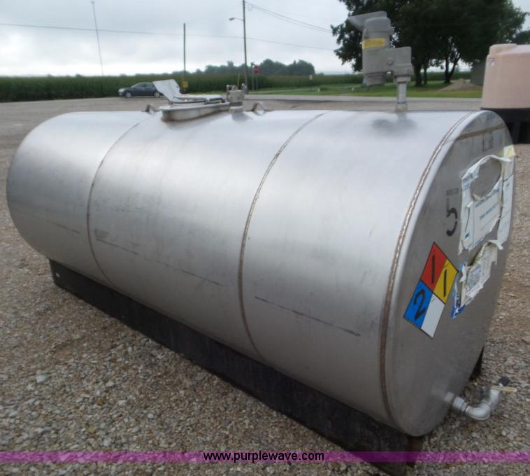 image for item CC9959 1,080 gallon stainless steel tank