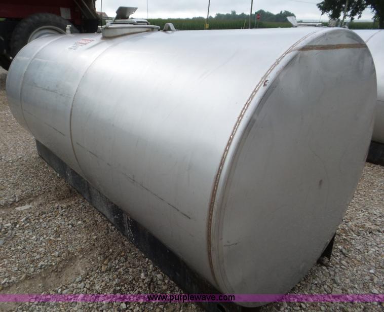 image for item CC9960 1,080 gallon stainless steel tank