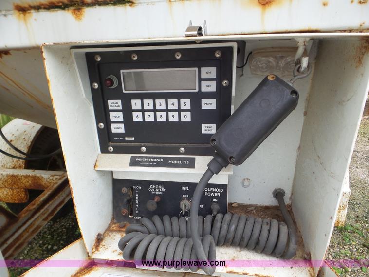 image for item CC9965 Parker 1500 weigh wagon