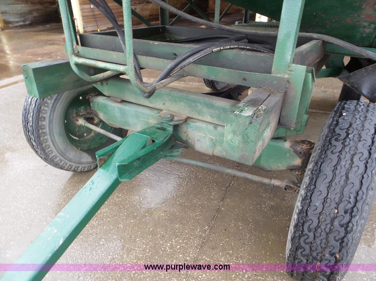 image for item CC9968 Seed tender