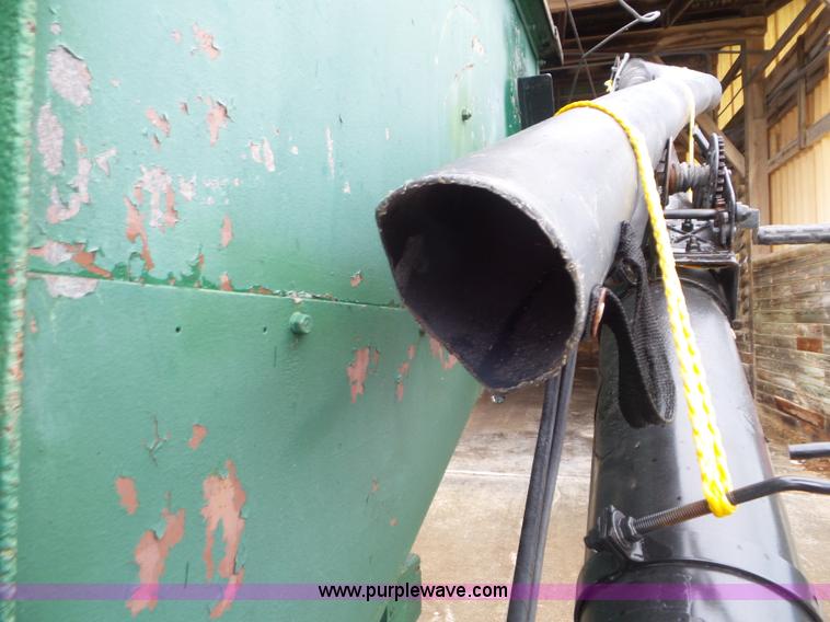 image for item CC9968 Seed tender