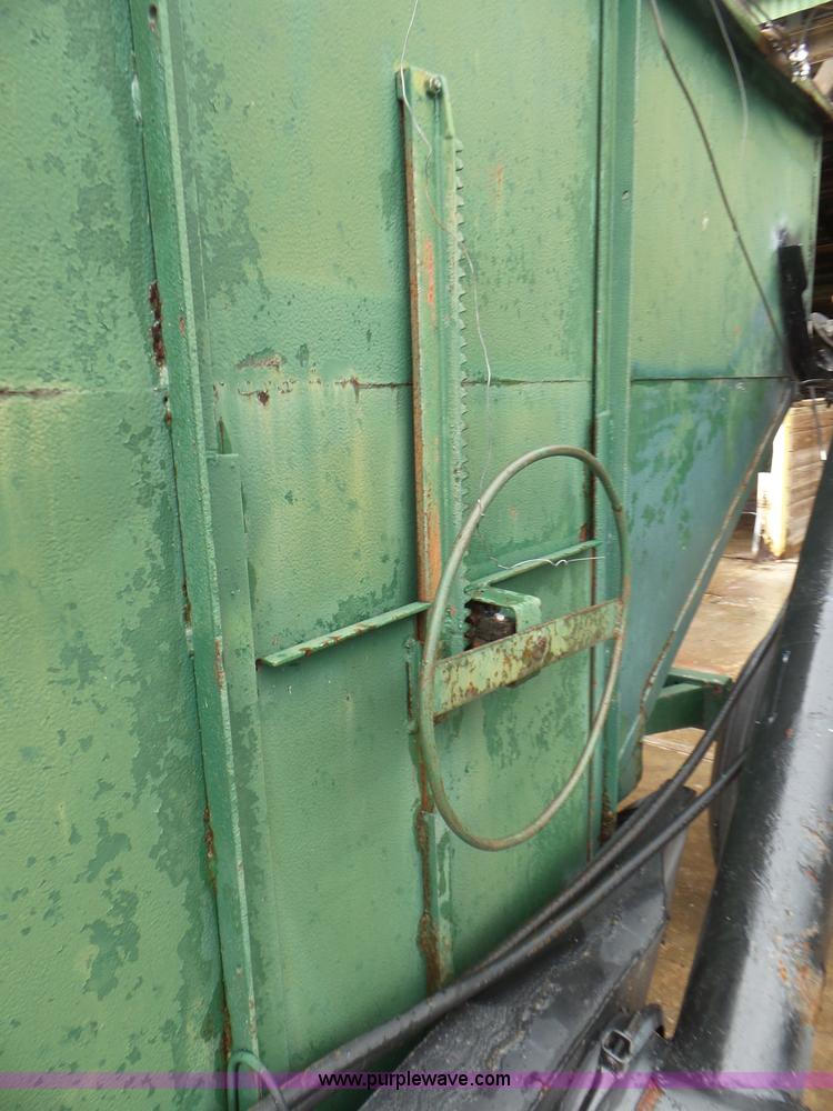 image for item CC9969 Seed tender