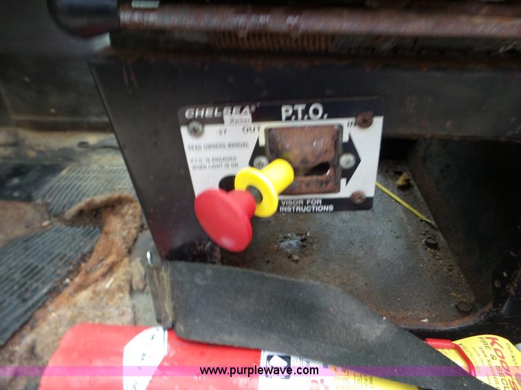 image for item CC9971 1985 International tender truck