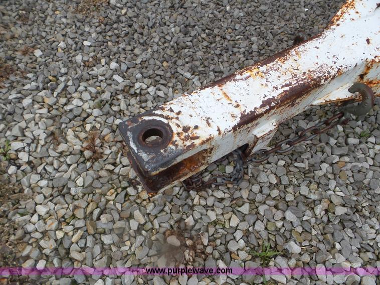 image for item CC9979 2005 Willmar 500 spreader