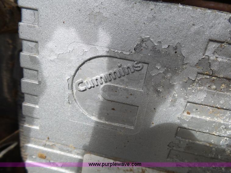 image for item K1156 1997 Peterbilt 377 tender truck